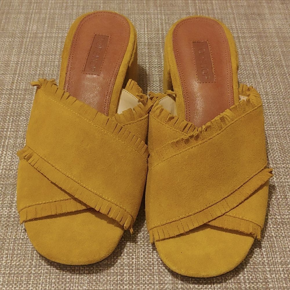 Topshop Mustard Yellow Suede Fringe Mule Heels size 38